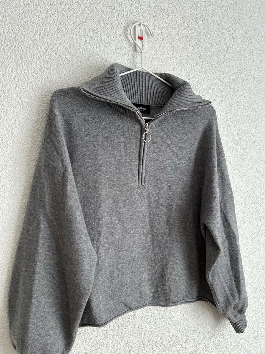 Stradivarius Maglioni & Felpe: Stradivarius Pullover – Usato da Chur venduto da faja7000 2