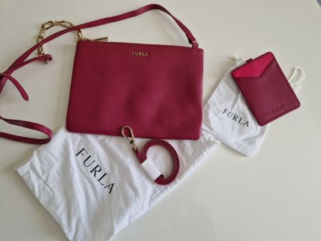 Pochette Furla & porte cartes fuchsia