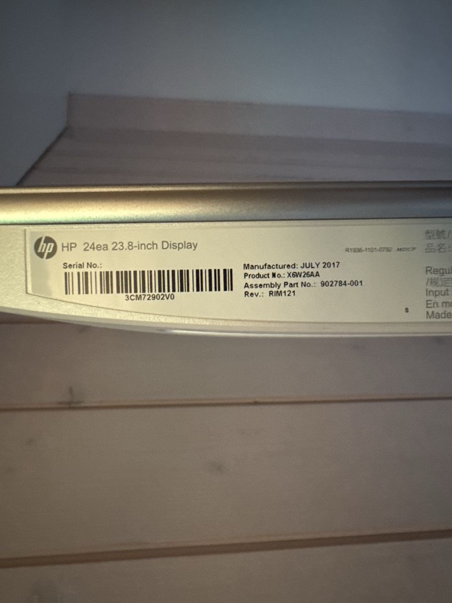 Hewlett Packard Monitore: HP Bildschirm – Gebraucht aus Obfelden von andrinamariaa 2