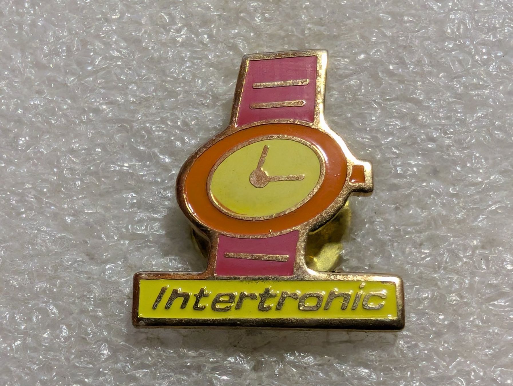 Plaquettes & Badges: Ansteckpin 164: Intertronic – D'occasion à Oppligen par Pin-Fall-Shop