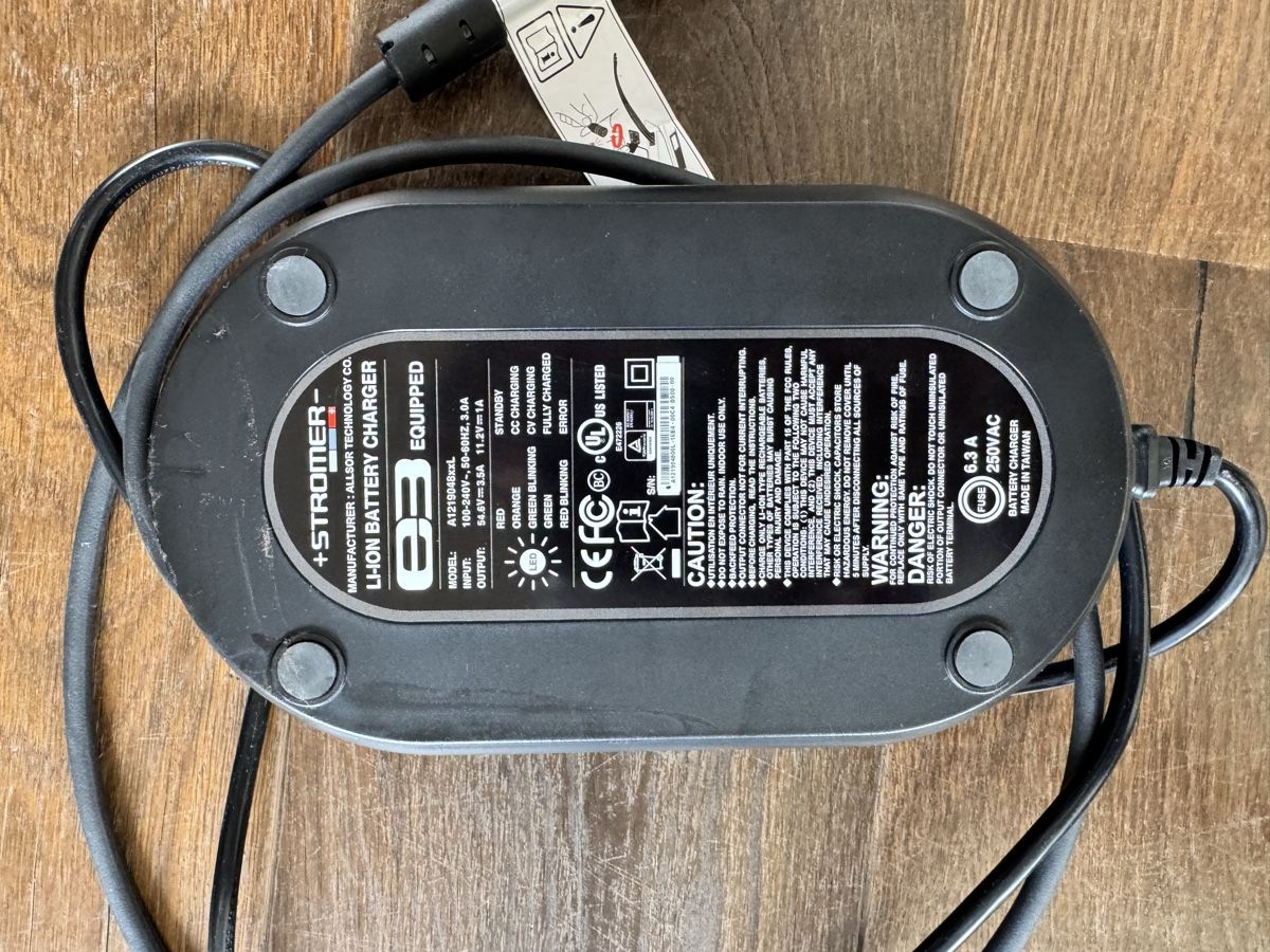 Ladegeräte: Stromer Ladegerät CR190 – Gebraucht aus Alterswil FR von Buy4lifestyle 1