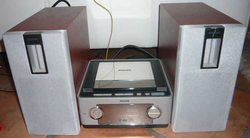 Radio: Philips Stereoanlage – Usato da Ruggell venduto da Btt