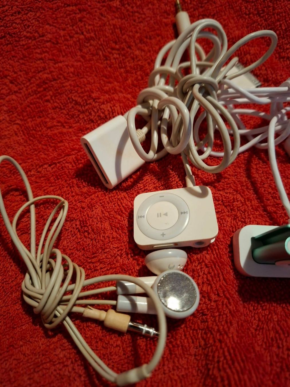 Apple Lecteur media portable: Apple iPod shuffle 2 Generation – D'occasion à Wittenbach par Nostalgie1965 3