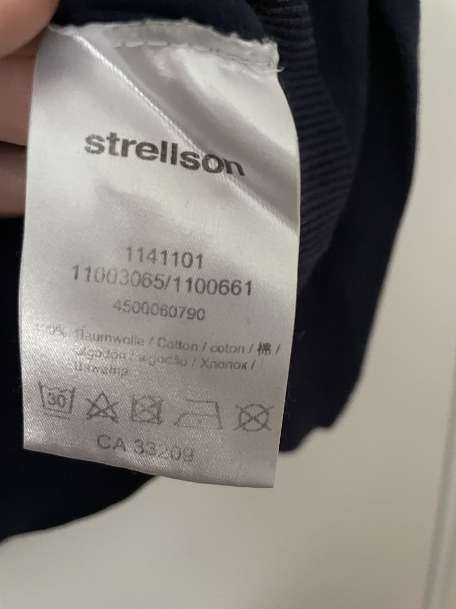 Pullover & Sweatshirts: Strellson Men's XL Blue Sweater, 100% Cotton – Gebraucht aus Adliswil von Udarius 1