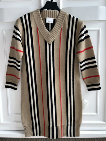 Burberry wool cashmere girls dress Kleid 8 Y NEW