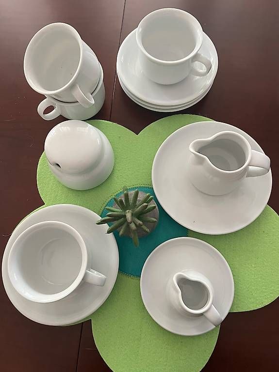 Set di piatti: Kaffee Service Bauscher/Thomas – Usato da Obernau venduto da Antarctica4 2