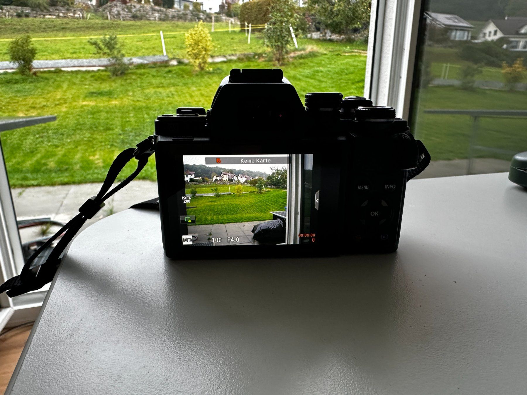 Olympus Fotocamera: Olympus OM-D E-M10 Mark II – Usato da Niederweningen venduto da Ogerber 1