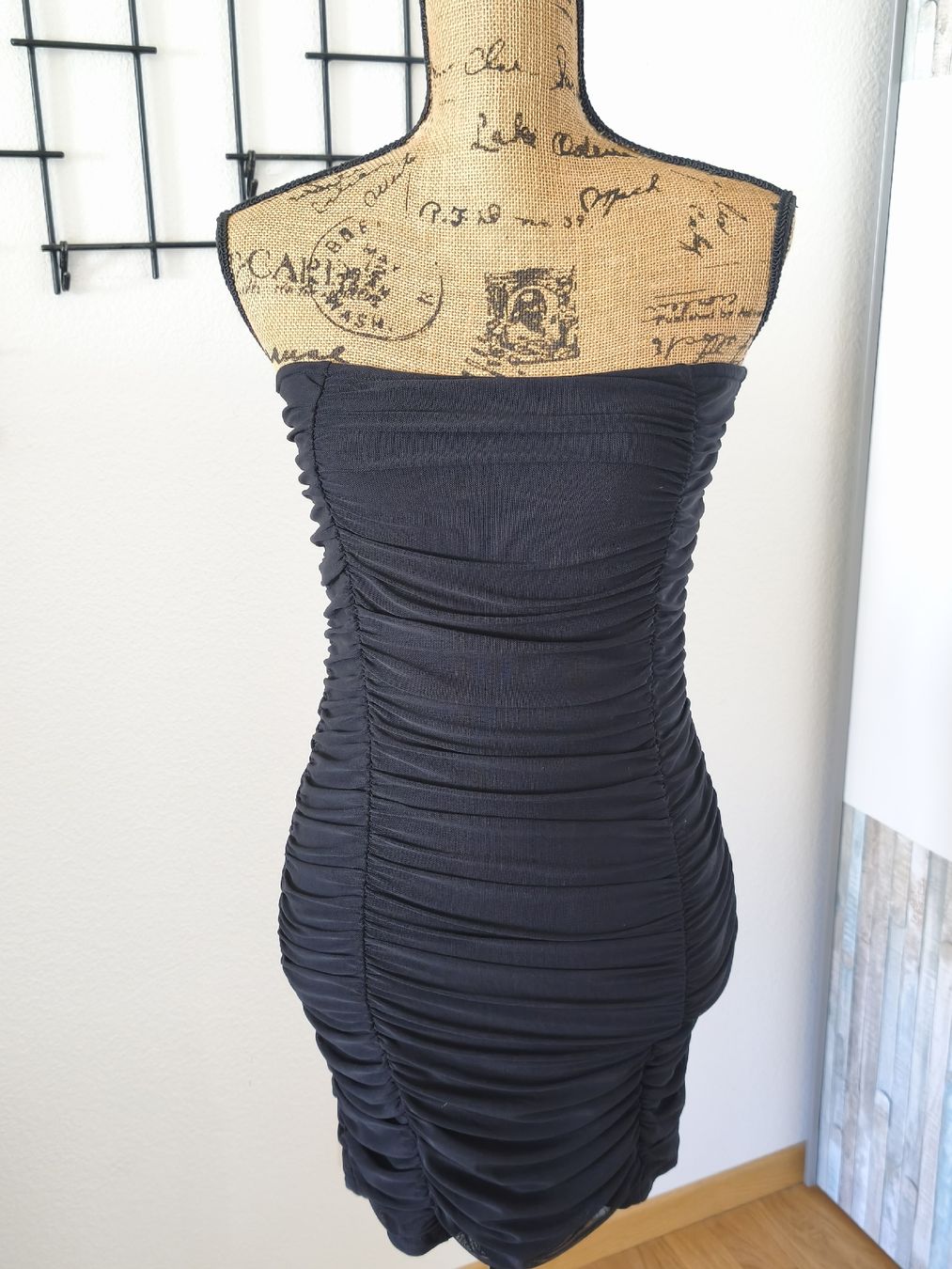 Zebra Robes: Zebra Kleid schwarz Grösse M  – Neuf (Voir description) à KRIENS par Franzy_Blond10
