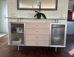 Elegantes Sideboard
