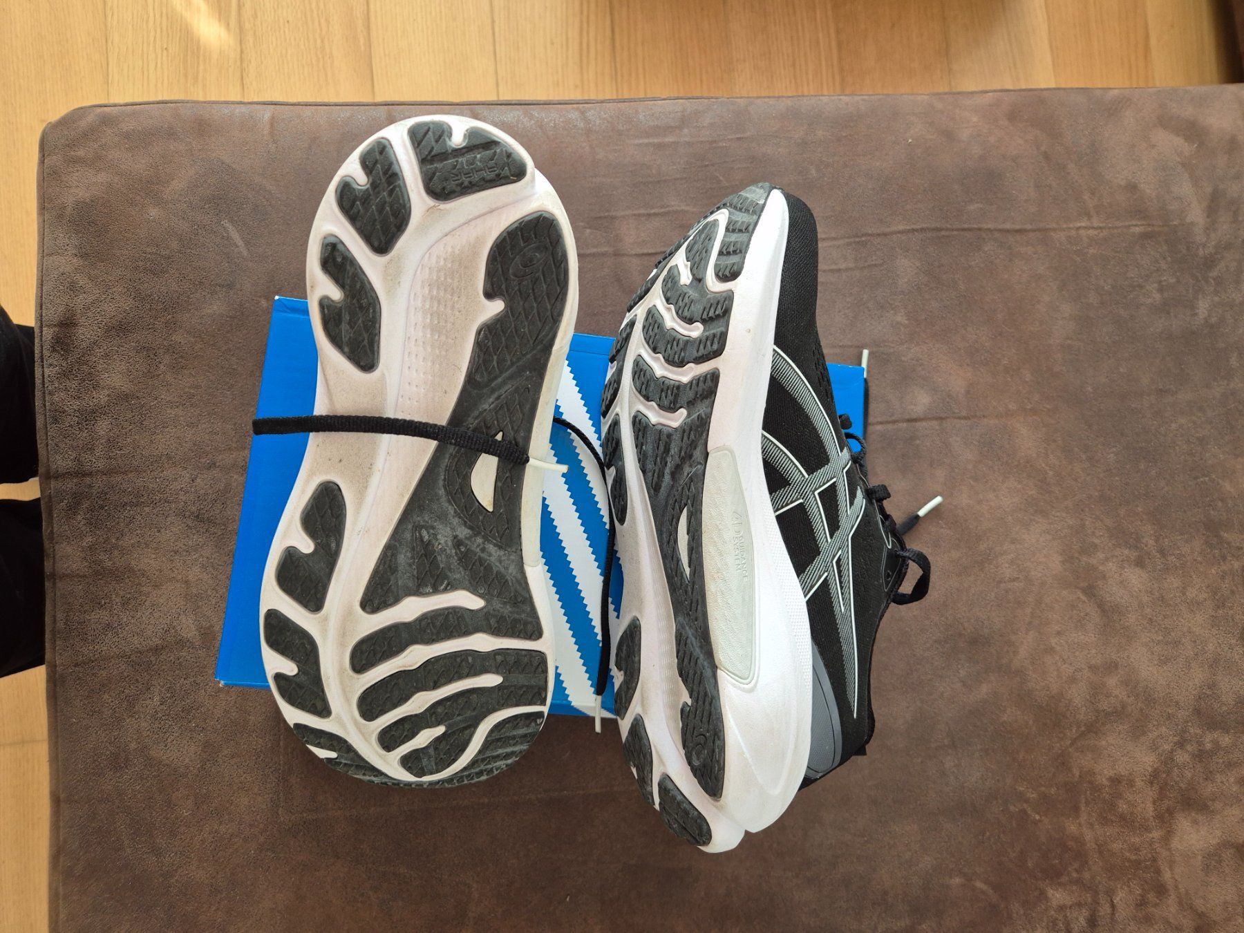 Asics Scarpe da uomo: Asics Gel Kayano 30 – Usato da Unteraegeri venduto da pacala 4