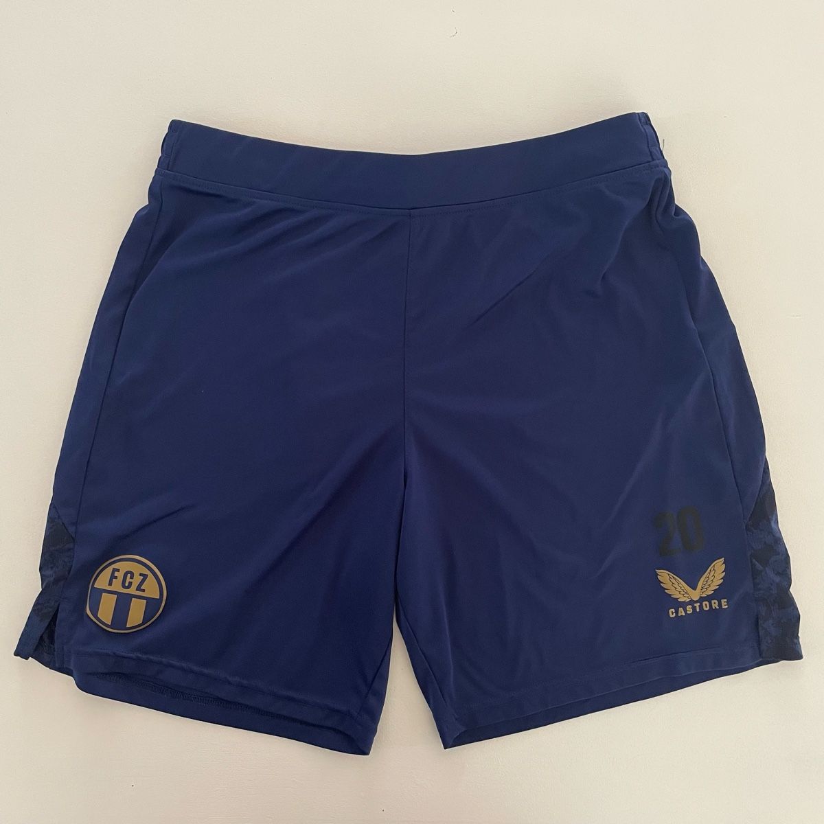 Hosen: FC Zürich Shorts Castore – Neu (gemäss Beschreibung) aus Mülligen von d.elen402 3