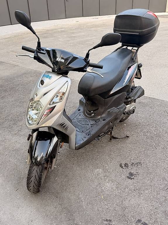 Sym Scooters: Scooter Sym orbit 2 50cc – D'occasion à Fribourg par bouchers