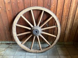 Altes Holzwagenrad Durchmesser ca. 71 cm