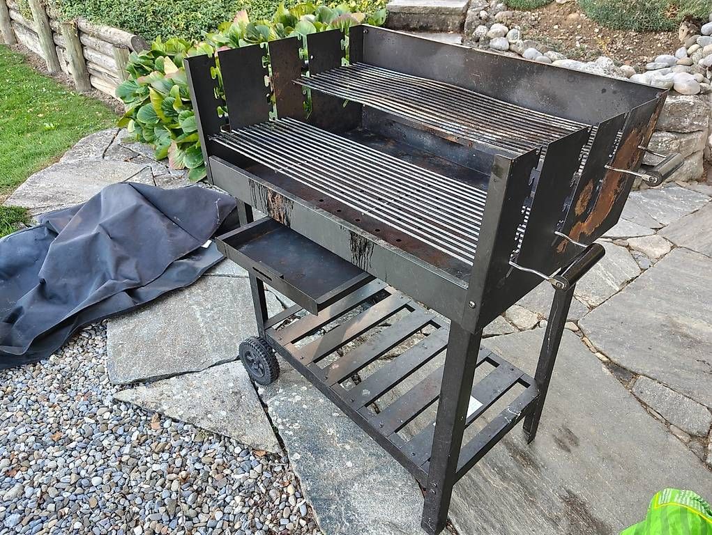 Griglie: Grill mit 2 Gittern – Usato da Beinwil am See venduto da DJLee