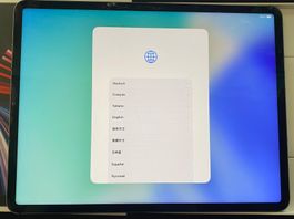 iPad Pro 12.9-inch, M1, Wi-Fi + Cellular, 256GB, Space Gray