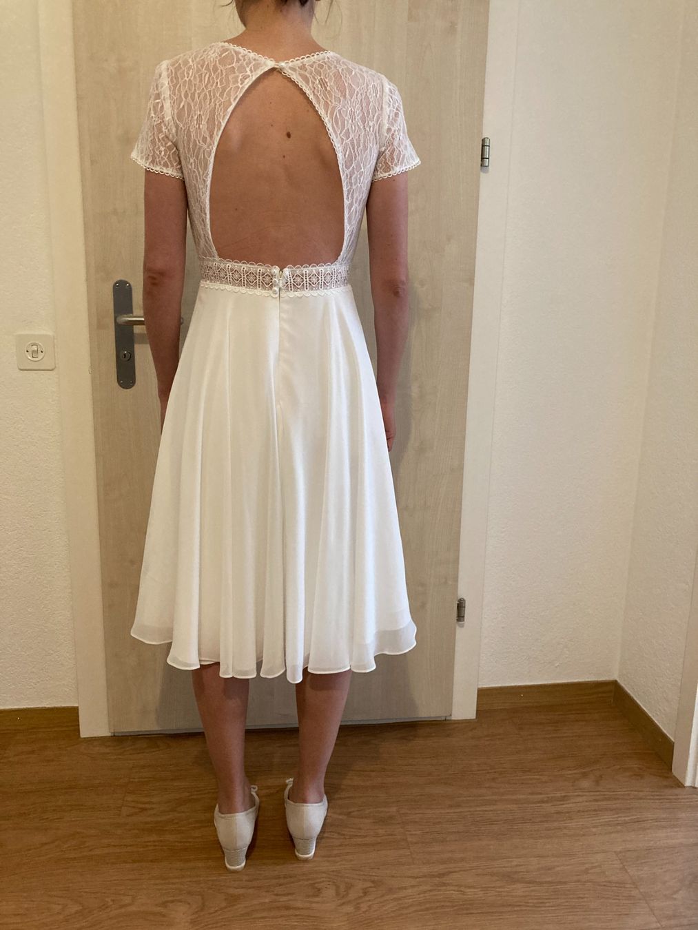 Vestiti: Brautkleid Standesamt  34/36 – Nuovo (secondo la descrizione) da Davos Platz venduto da vberchie 4