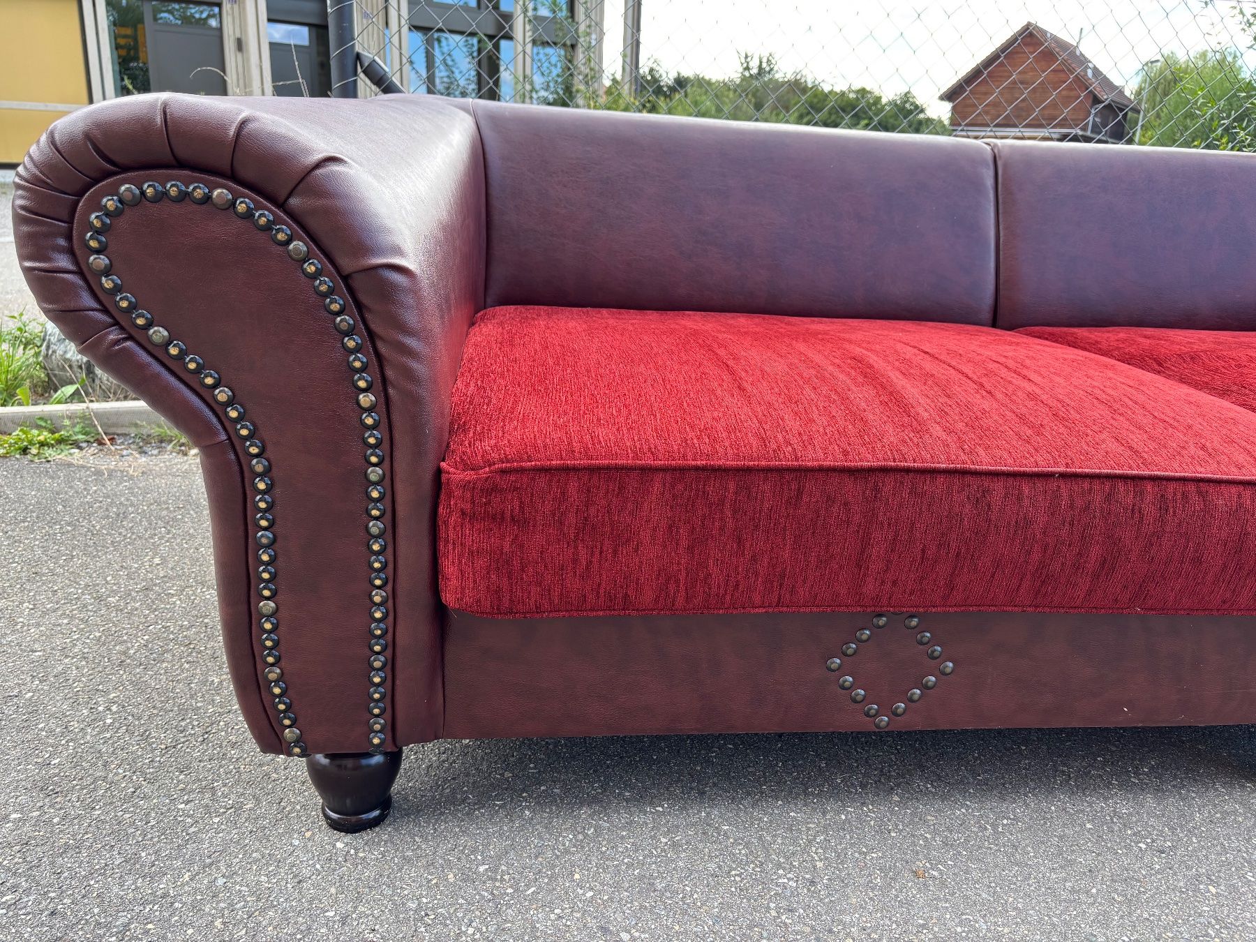 Divani: Super bequemes Kunstleder Sofa, Couch, Vintage, Retro – Usato da Alten venduto da AuntiesAtticFinds 4