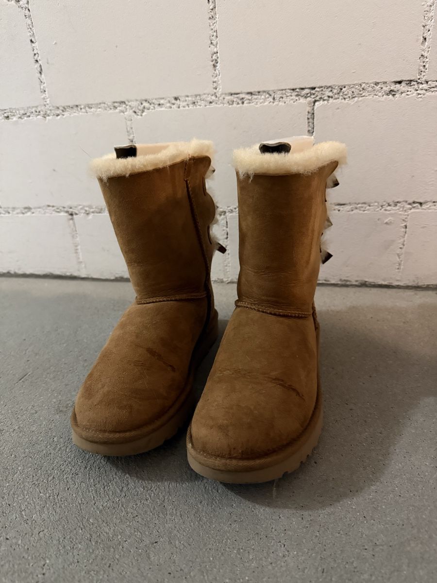 Ugg Damenschuhe: UGG Boots – Gebraucht aus Therwil von lxsoph 1