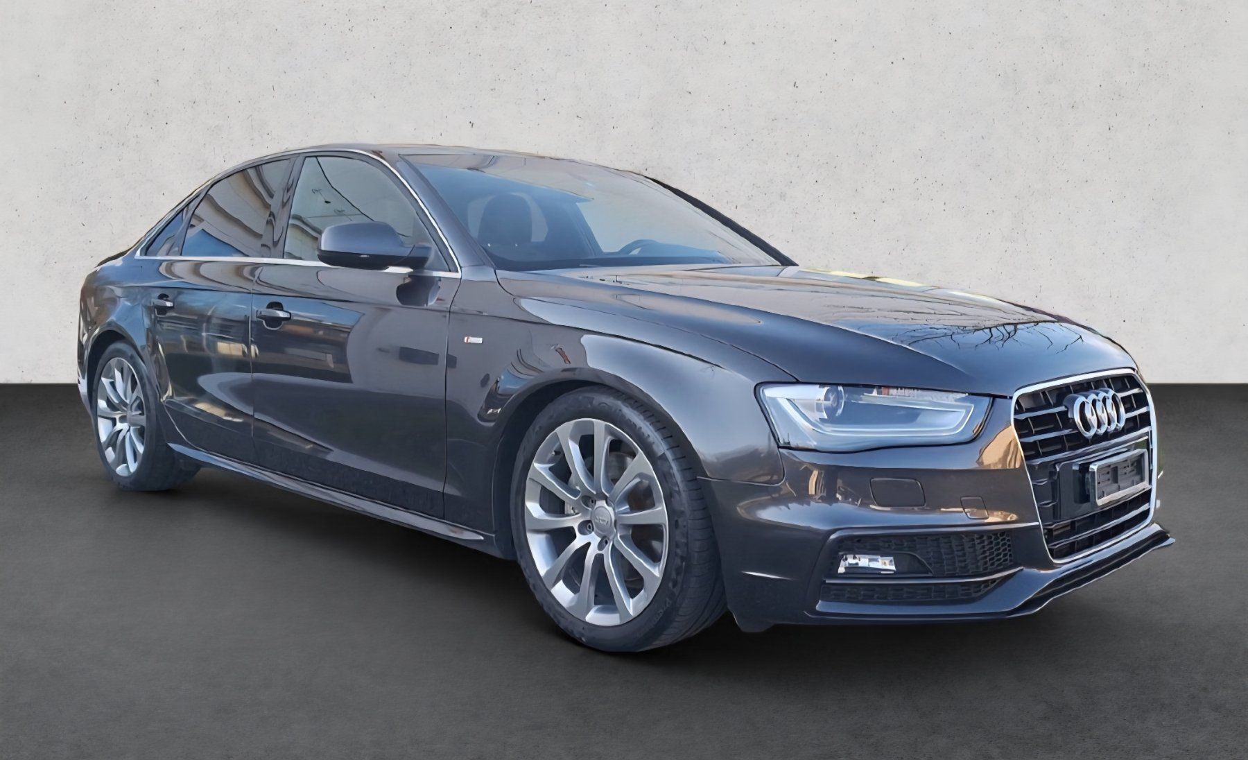 Audi Automobili: Audi A4 1.8 TFSI S- Line – Usato da Zuchwil venduto da Bobby-89