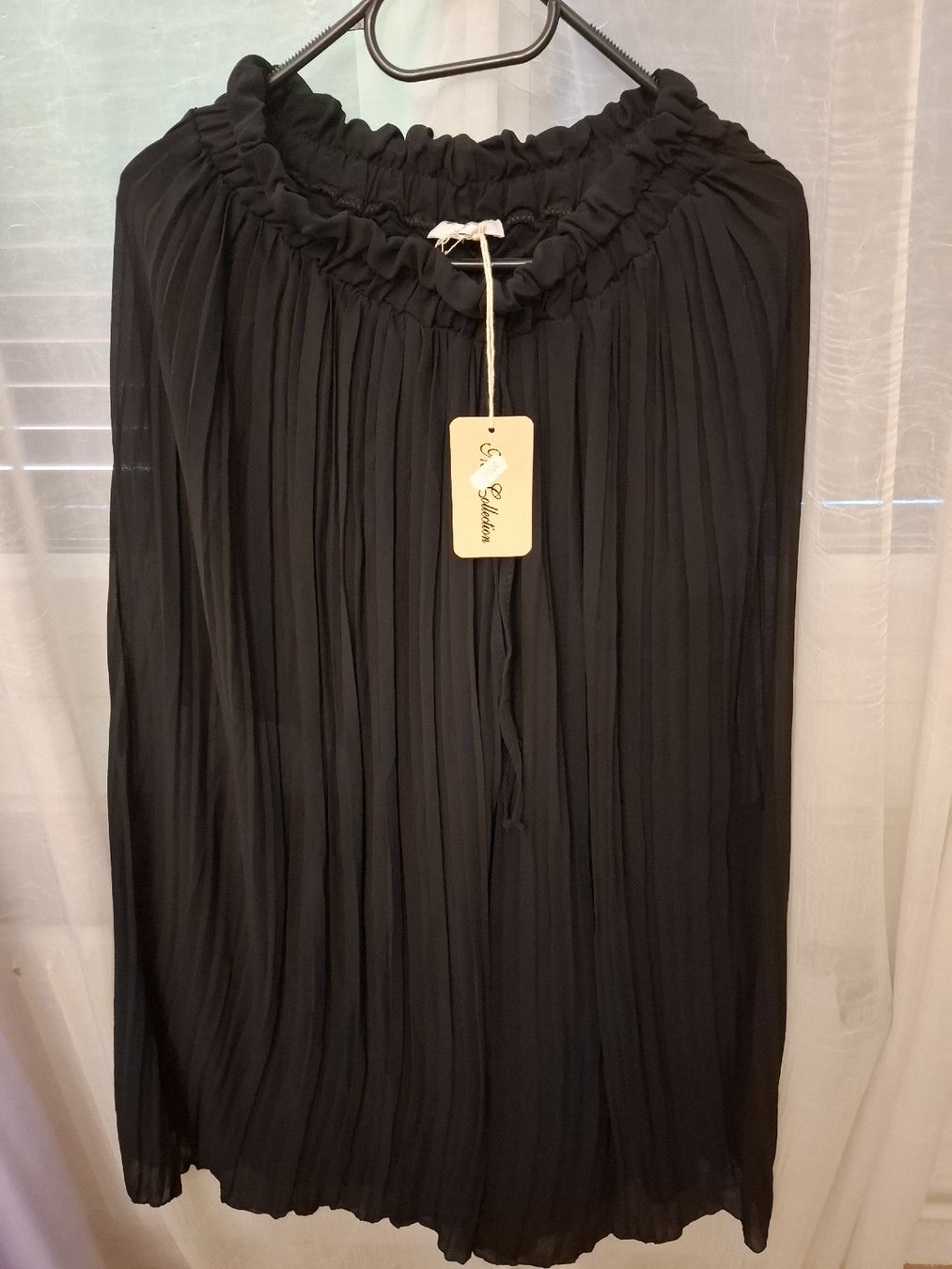 Pantaloni: Pantalon transparent avec short intégré – Nuovo (secondo la descrizione) da Oberengstringen venduto da Jmiri