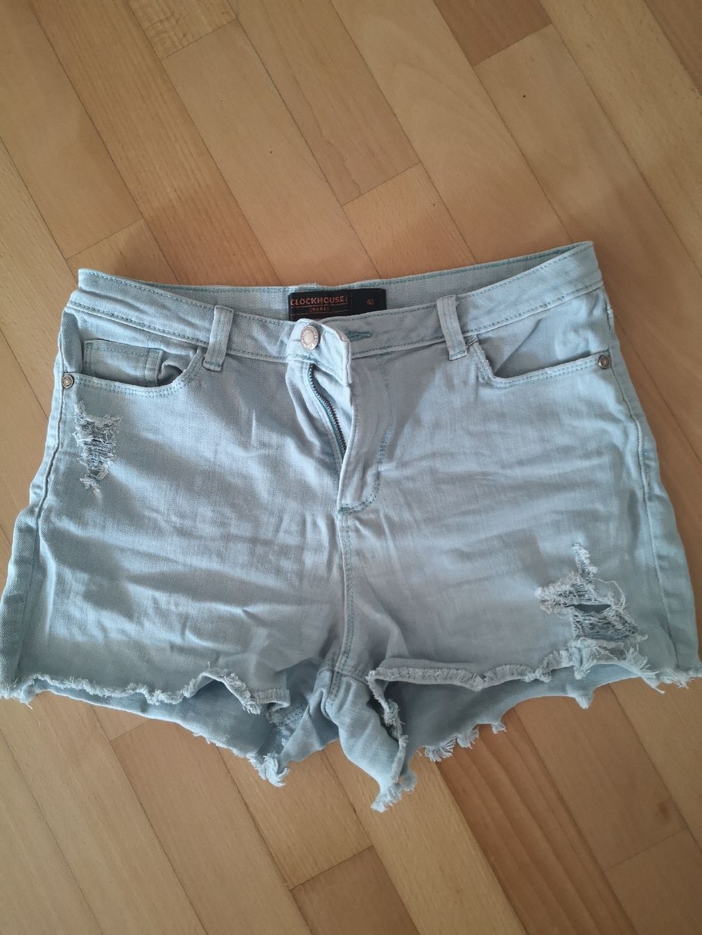Pantaloni: Shorts 40 – Usato da Sissach venduto da sasocla