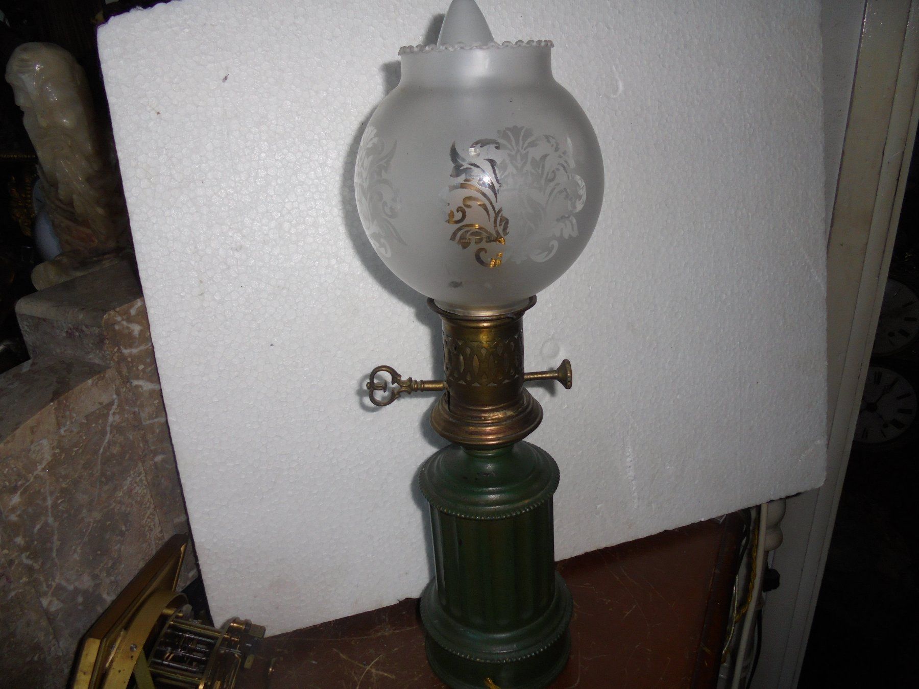 Lampen: Antike, kleine Tischlampe ca. 1940 – Gebraucht aus Camorino von Hunpete 1
