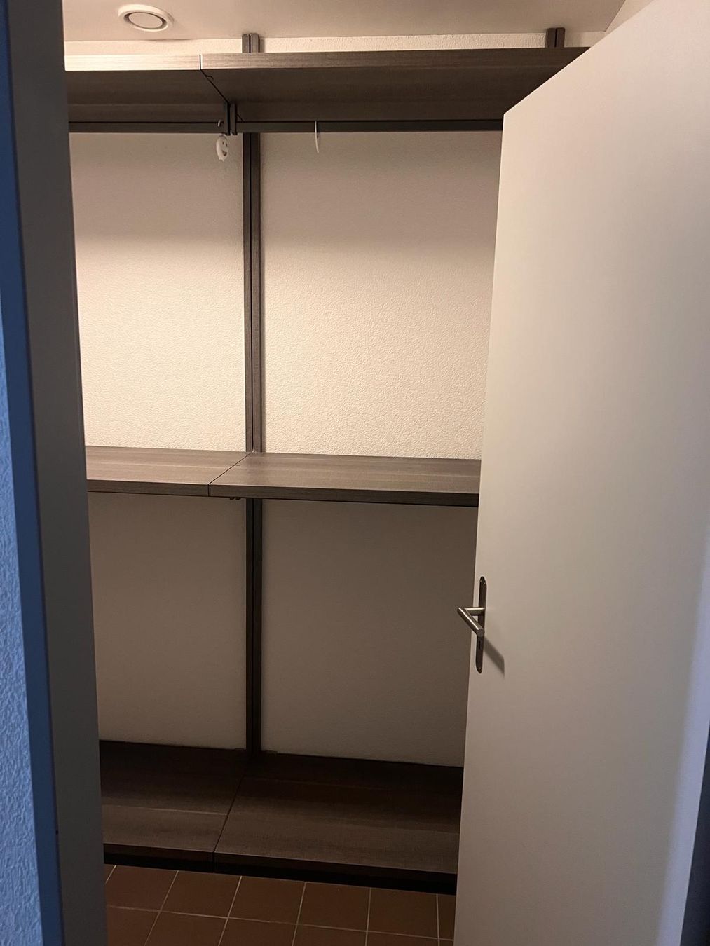 Guardaroba: Poliform Ankleide Top Zustand – Usato da Egg b. Zürich venduto da SwissTradingAgency 1