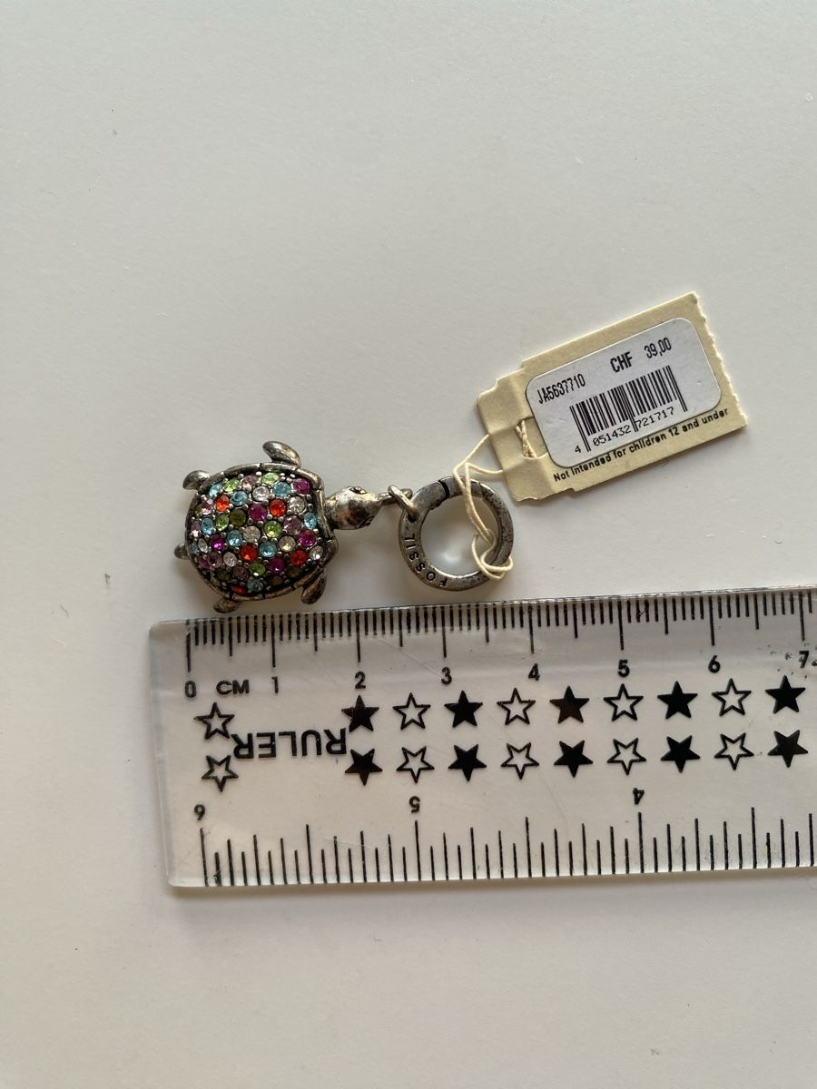 Fossil Ciondoli: Fossil Schildkröte Vintage Charms – Nuovo (secondo la descrizione) da Givisiez venduto da dor_xb9k 1
