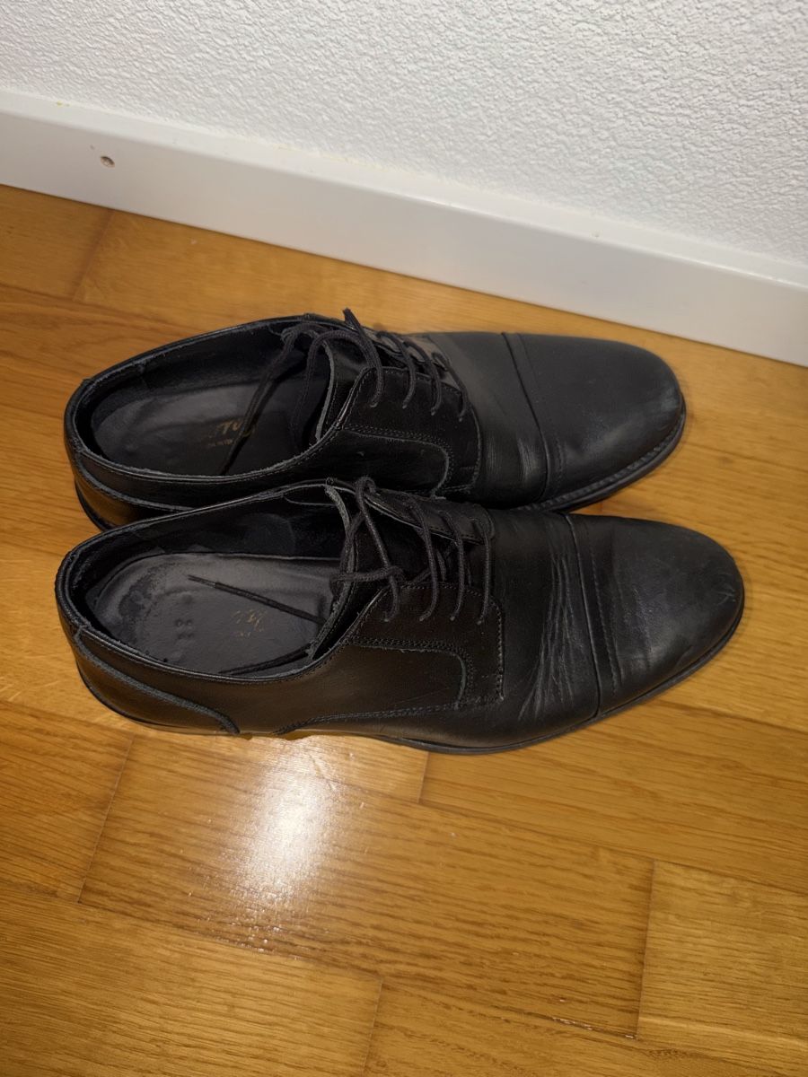 Herrenschuhe: Schwarze Lederschuhe, Grösse 42 – Gebraucht aus Möhlin von romano19 2