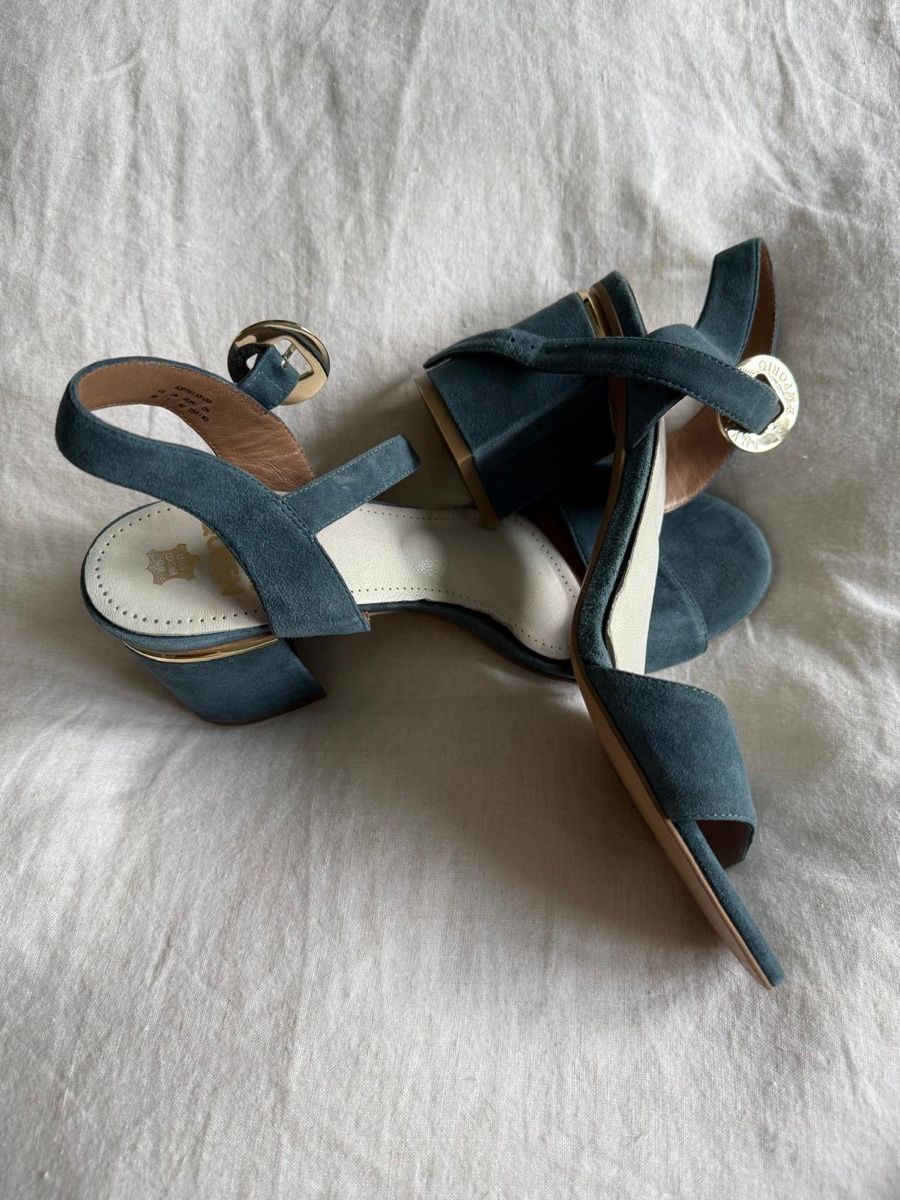 Armani Damenschuhe: Sandalen von Emporio Armani – Gebraucht aus Zürich von original_secondhand 3