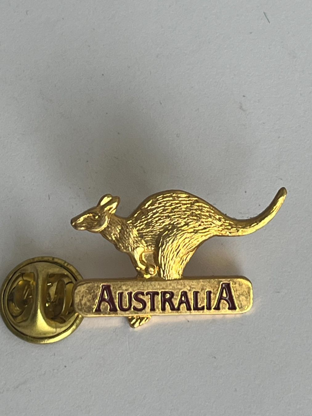 Placchette & Badge: Pin Känguru Australien goldfarben – Usato da Dietikon venduto da sch_w2tw