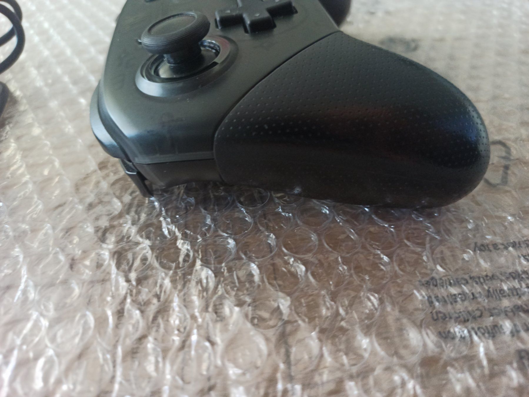 Manettes: Original Nintendo Switch Pro Controller + USB-C Kabel NSW – D'occasion à Oberweningen par mar_87mx 2