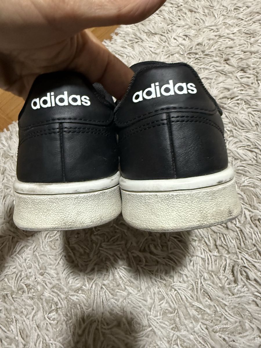 Chaussures femmes: Adidas schuhe – D'occasion à visp par Kmemo1 2