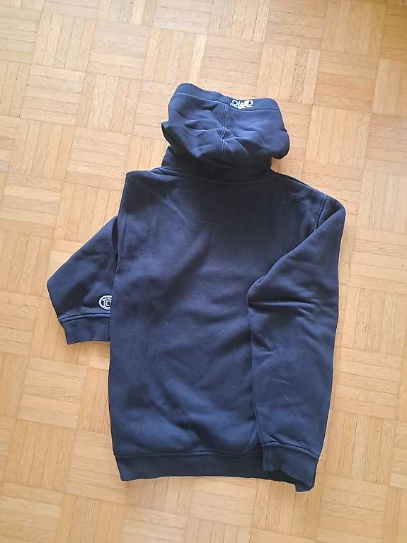 Pullover & Sweatshirts: Hoodie - Kaputzenpullover GR 158 – Gebraucht aus Alpnach Dorf von Gada8 1