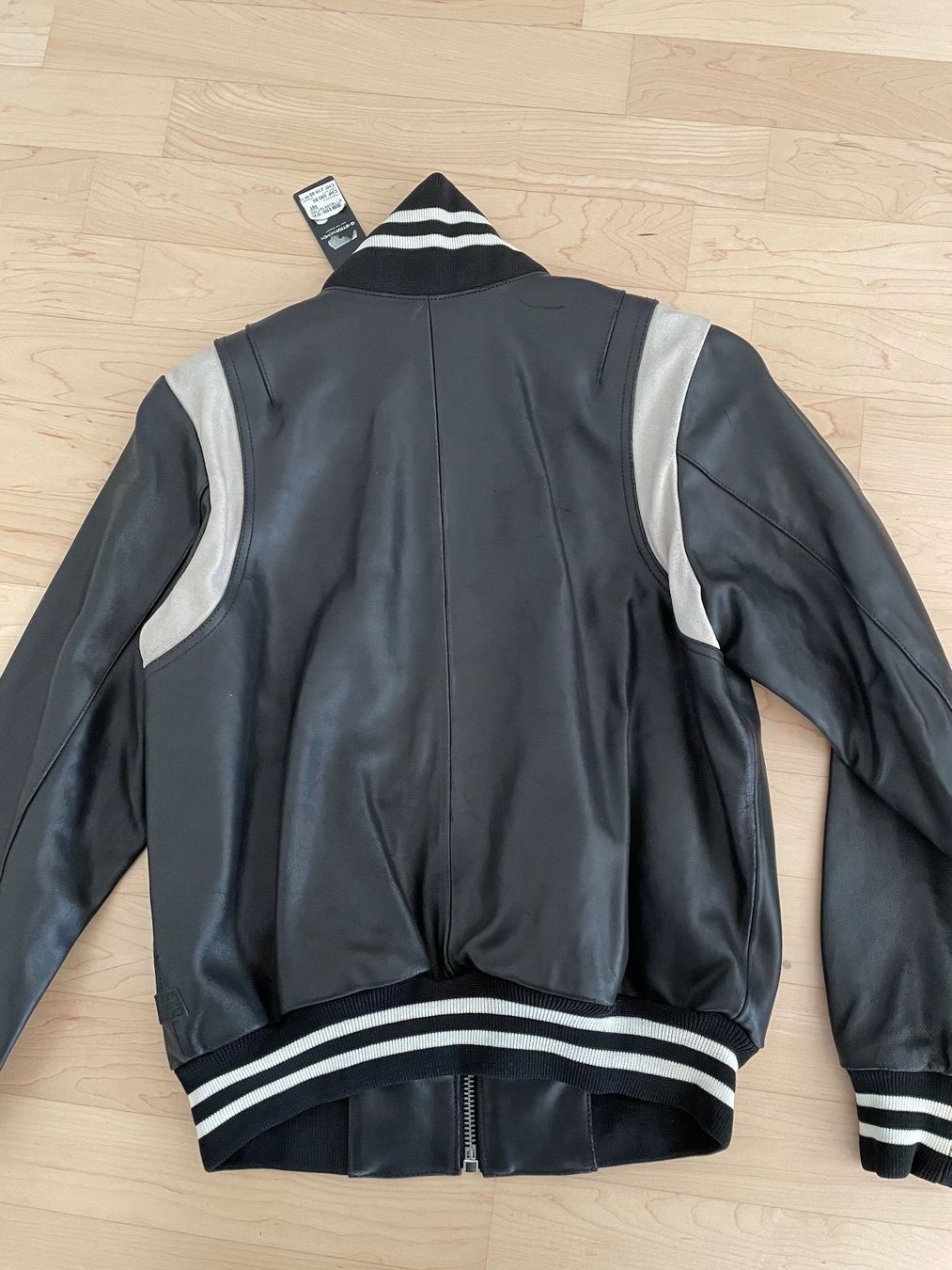 G-Star Giacche: Lederjacke G-Star Marvel Avengers Grösse S – Nuovo e nell'imballaggio originale da Pfaffhausen venduto da Stephan_1979 3