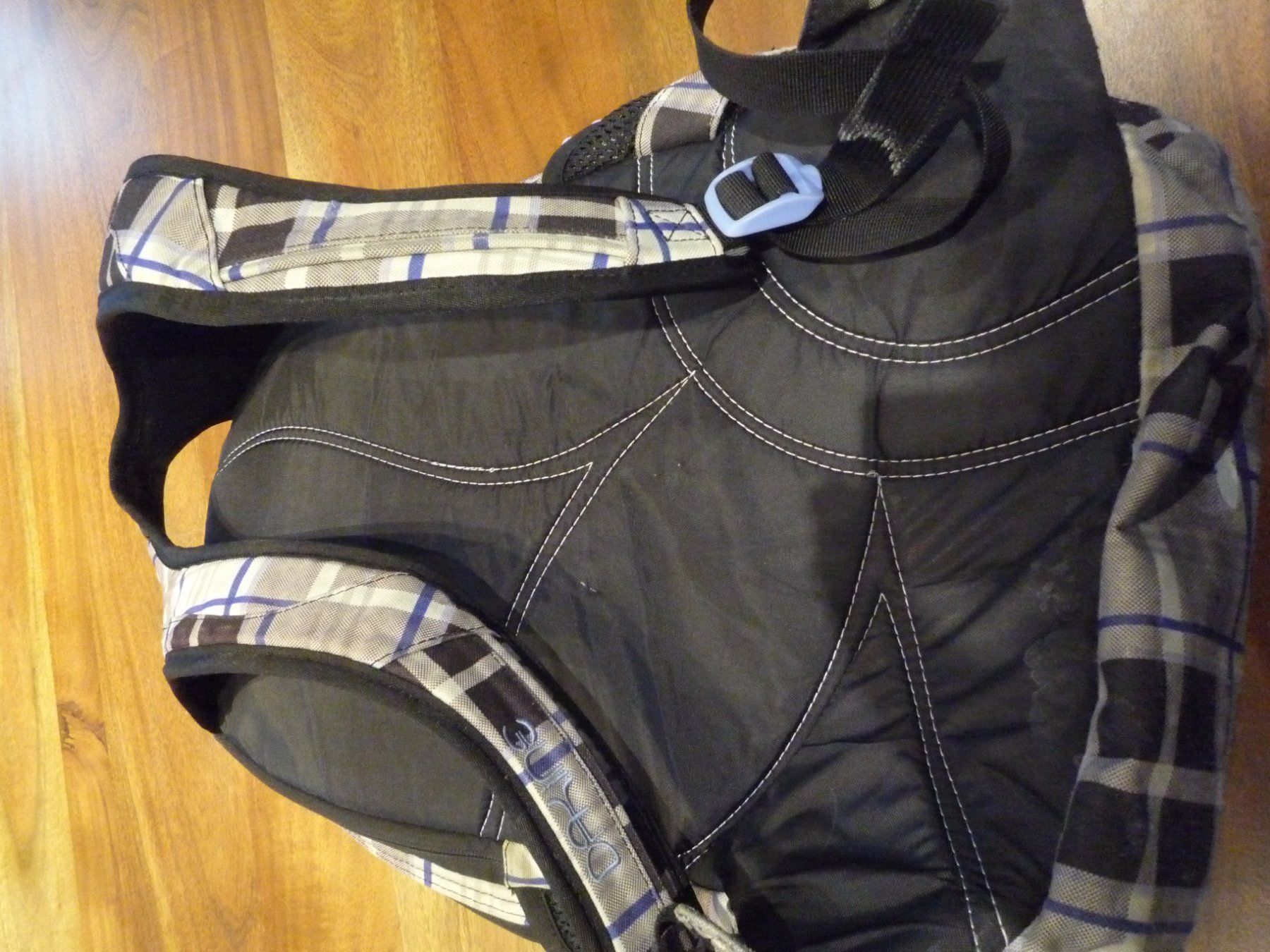 Borse & Zaini: SCHUL-RUCKSACK – Usato da Andwil SG venduto da schmei 2