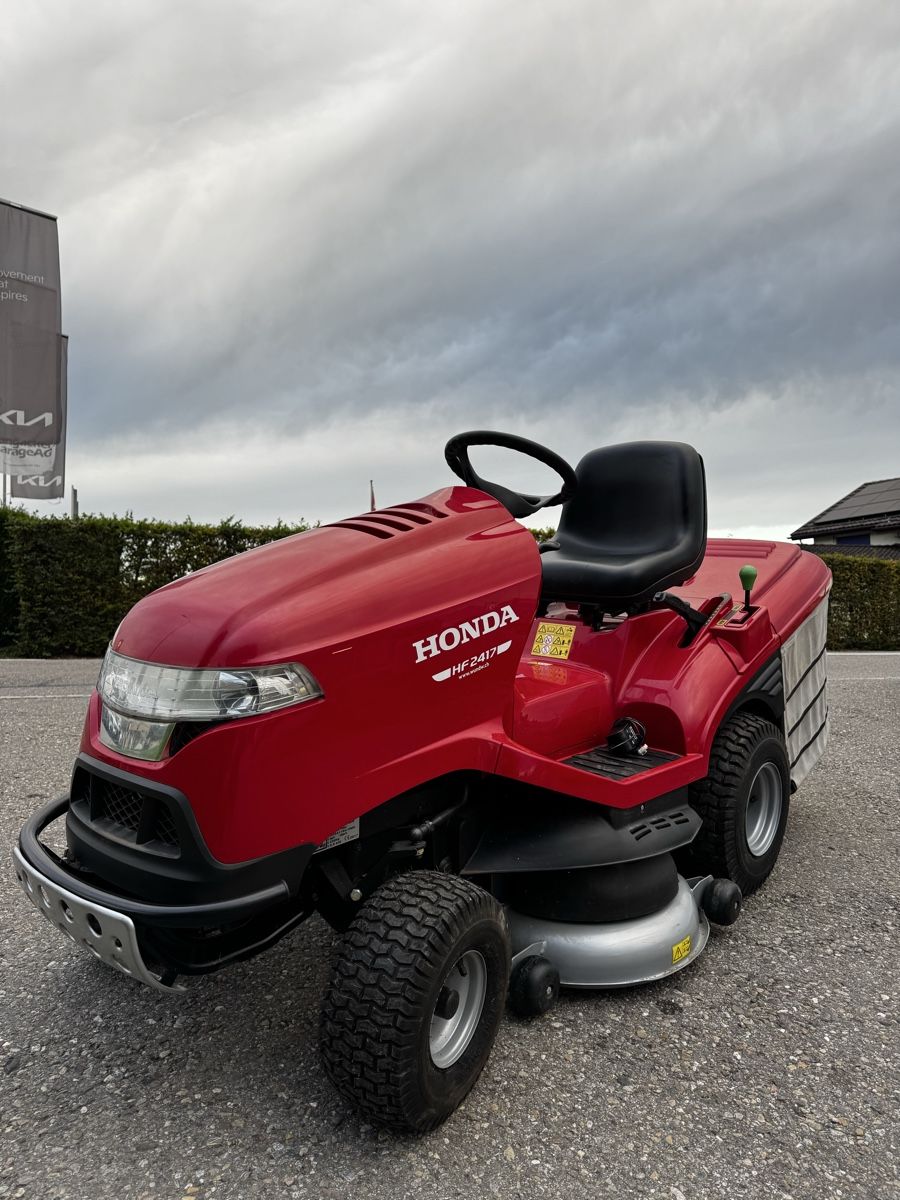 Honda Tagliaerba: Rasentraktor Honda 2417  – Usato da Niederuzwil venduto da Michael1990_