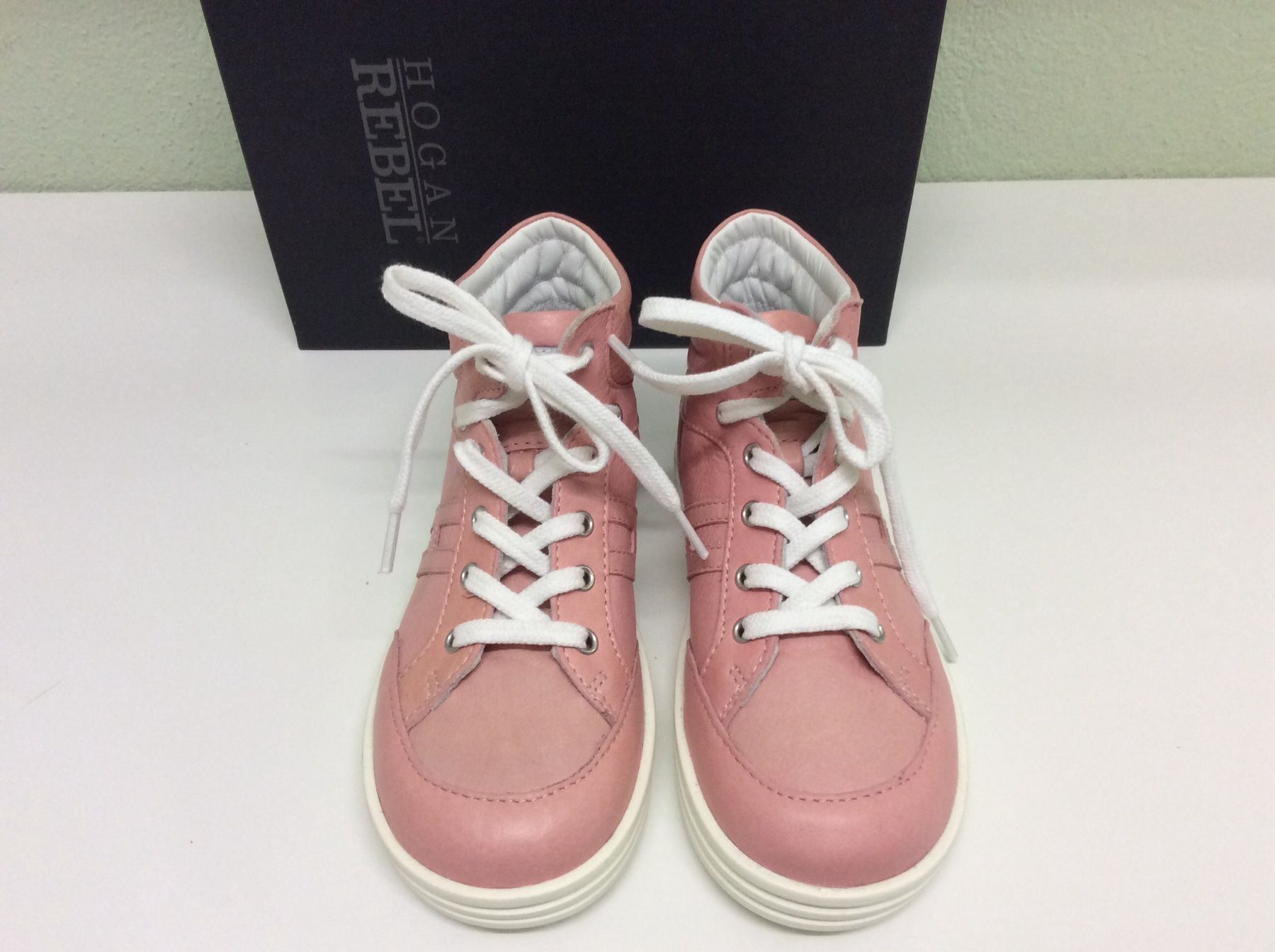 Hogan Chaussures garçon: Hogan H monogram leather sneakers – Neuf avec emballage d'origine à Zürich par LoveFashion76