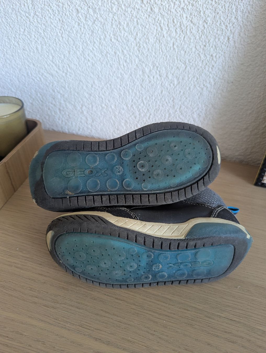 Geox Chaussures garçon: Geox Kinderschuhe Gr.28 – D'occasion à St. Gallen par Mosaika 1
