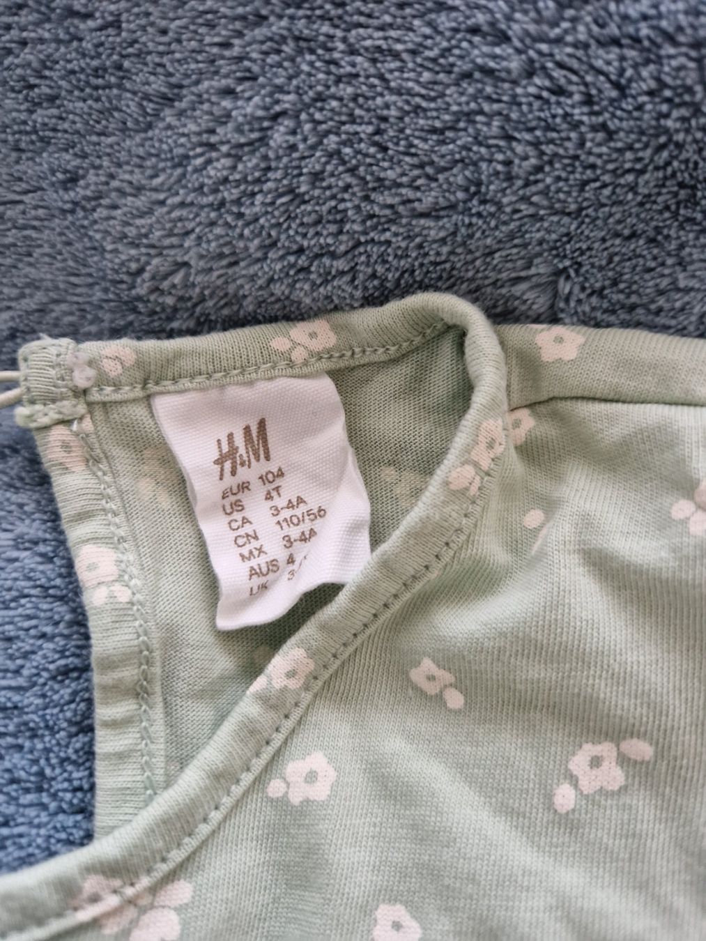 H&M Vestiti & Gonne: Kleid grösse 104 – Usato da Heimberg venduto da Eleanor20 1