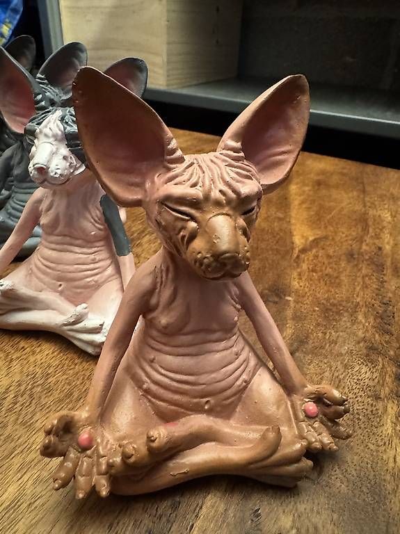 Statuette: Statuettes chat Sphynx en méditation 13 cm – Usato da Versoix venduto da Tamaze47 2
