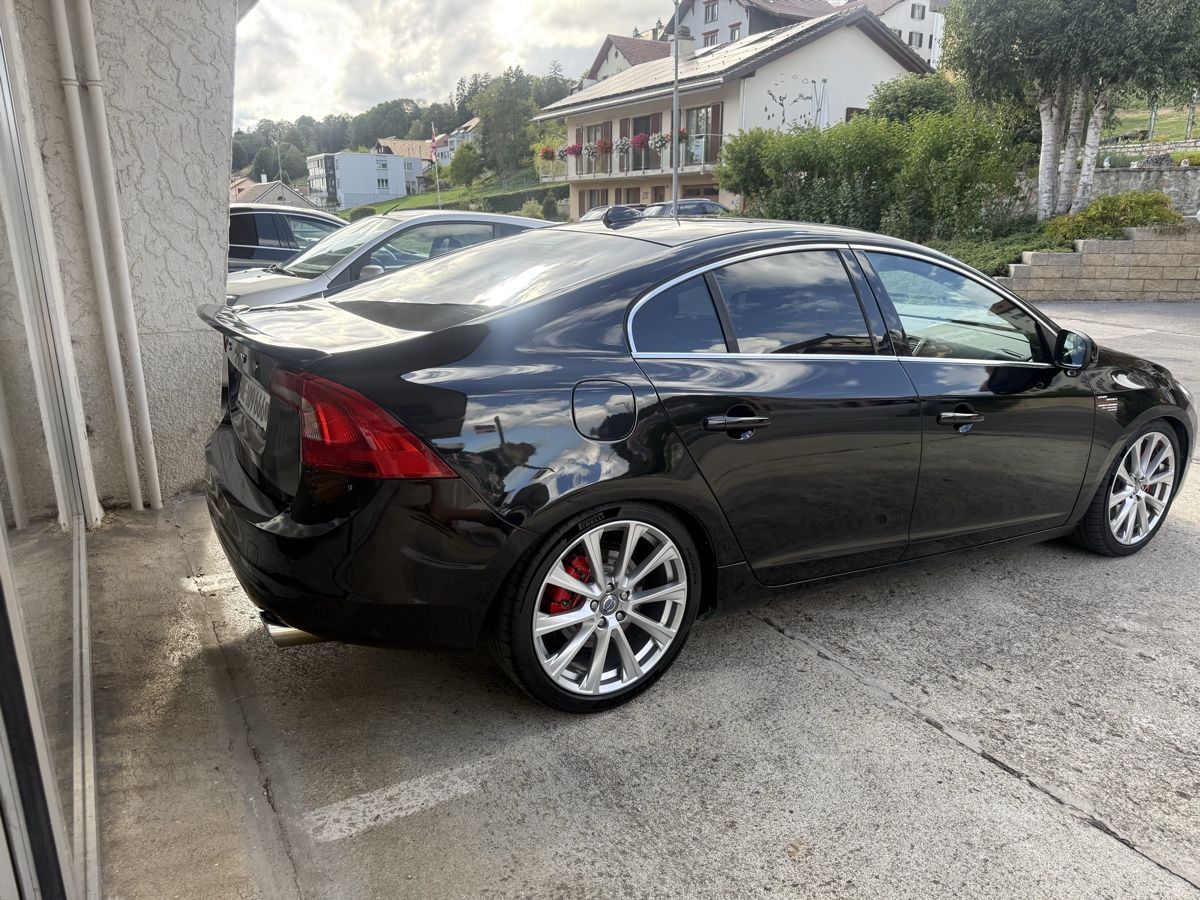 Volvo Automobili: Volvo S60 3.0 T6 AWD – Usato da Les Ponts-de-Martel venduto da LdRs_PDM 5