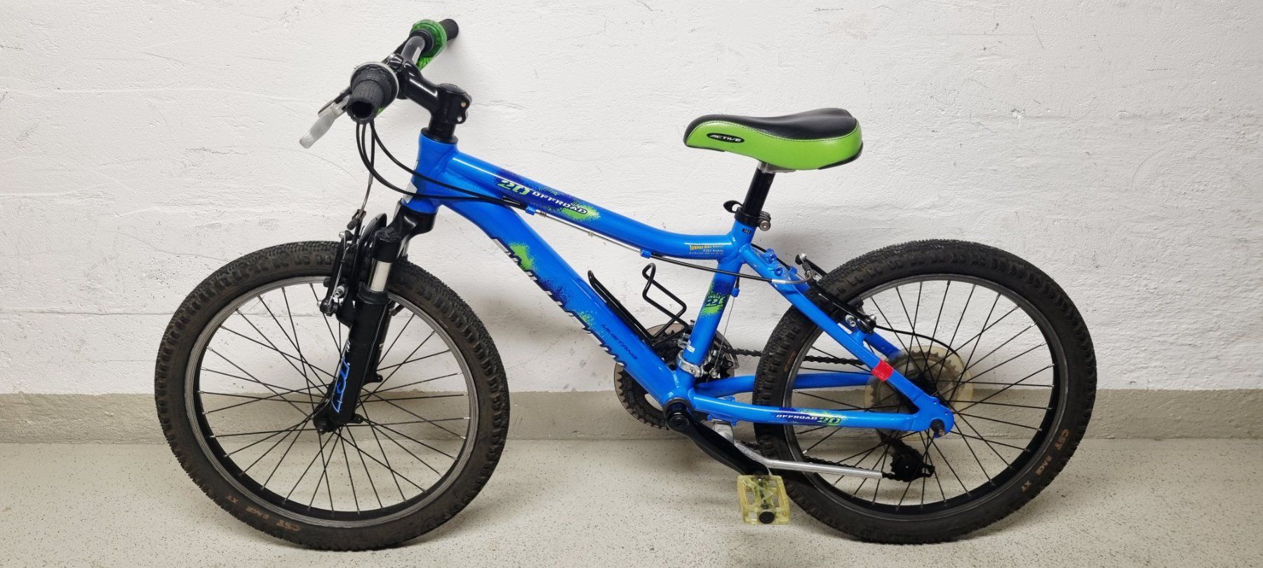 Velos: Kinder Velo Mustang 20" Gratis Lieferung – Gebraucht aus Zürich von emi_rp8k