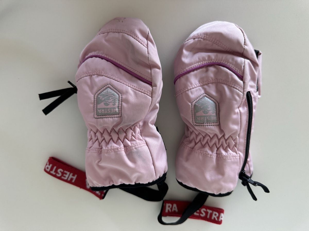 Hestra Gants: Gants Hestra 2 ans – D'occasion à Chêne-Bougeries par Lolotte38