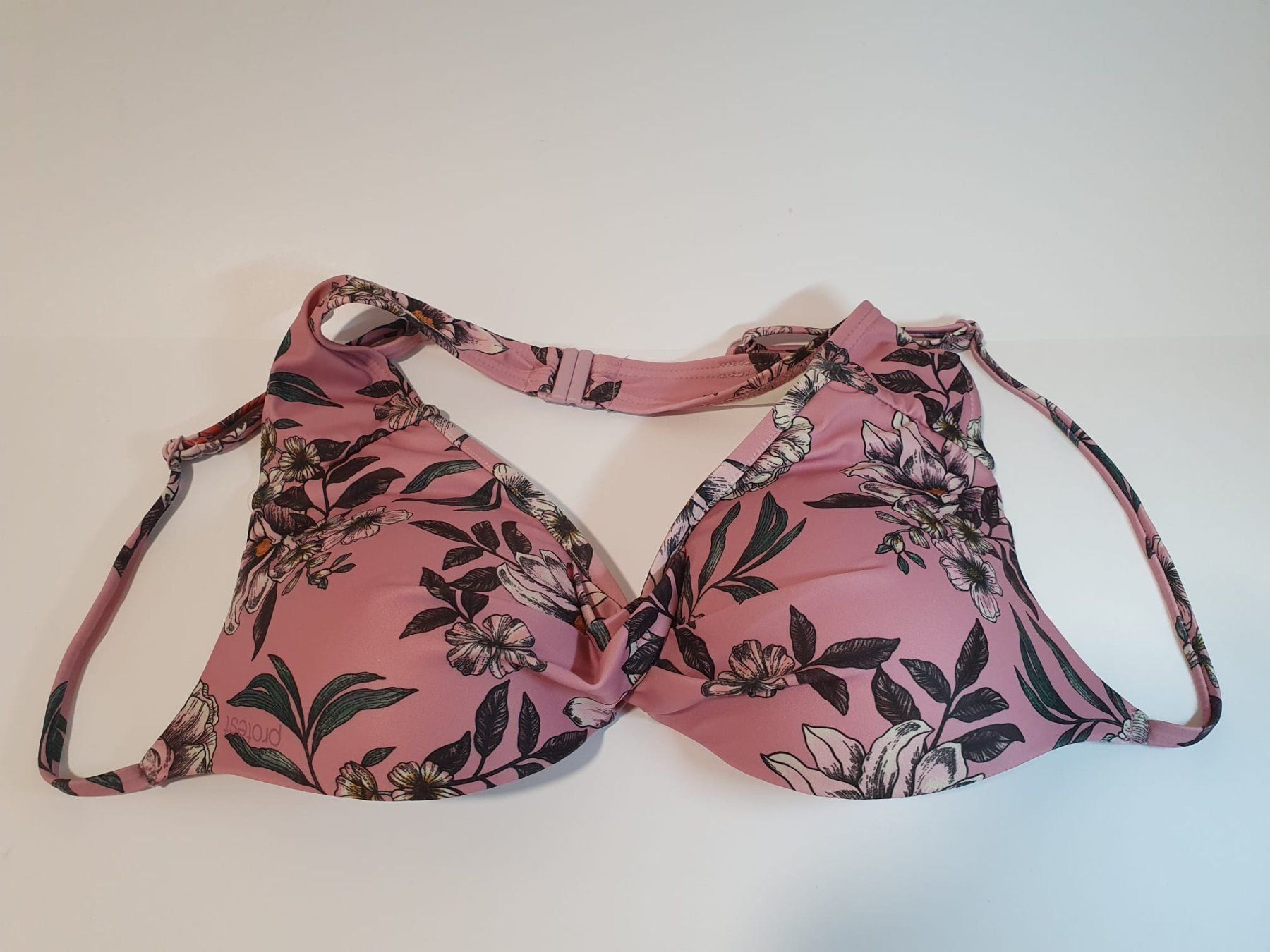 Protest Costumi da bagno & Bikini: Komplettes Damenbikini-Set Protest Größe L 40B – Nuovo e nell'imballaggio originale da Genève venduto da Pandinet 6