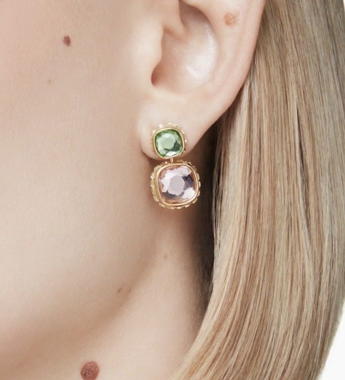 Swarovski Orecchini pendenti & Orecchini a lobo: Swarovski Chroma Drop-Ohrhänger – Nuovo (secondo la descrizione) da Wangen ZH venduto da Taannjjaa 1