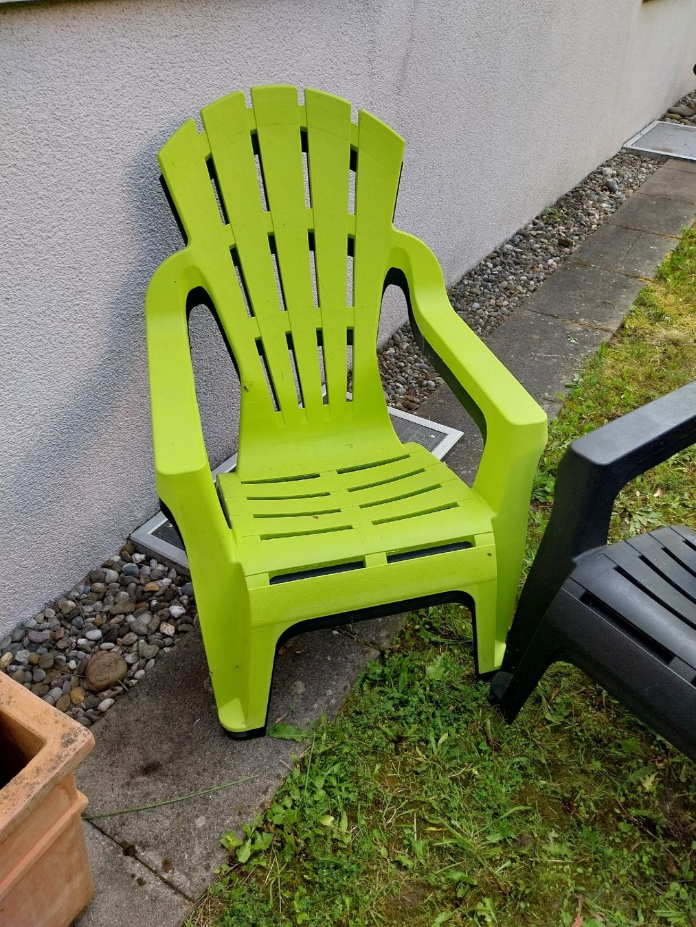 Stühle: Gartenstühle robust, Plastik – Gebraucht aus Pfungen von Paff77 1