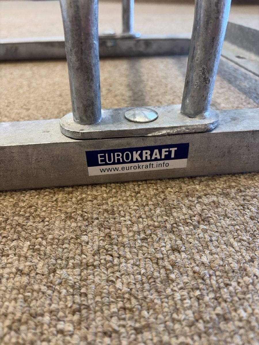 Eurokraft Cavalletti per biciclette: 3er Fahrradständer – Nuovo (secondo la descrizione) da Zürich venduto da csu_lv59 1