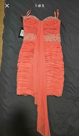 Vendo vestito Opulence England mai messo