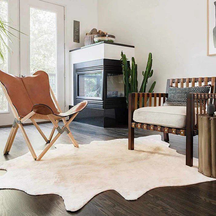 Tappeti: Tapis en peau de vache véritable – Nuovo e nell'imballaggio originale da Broc venduto da SensuriMaison